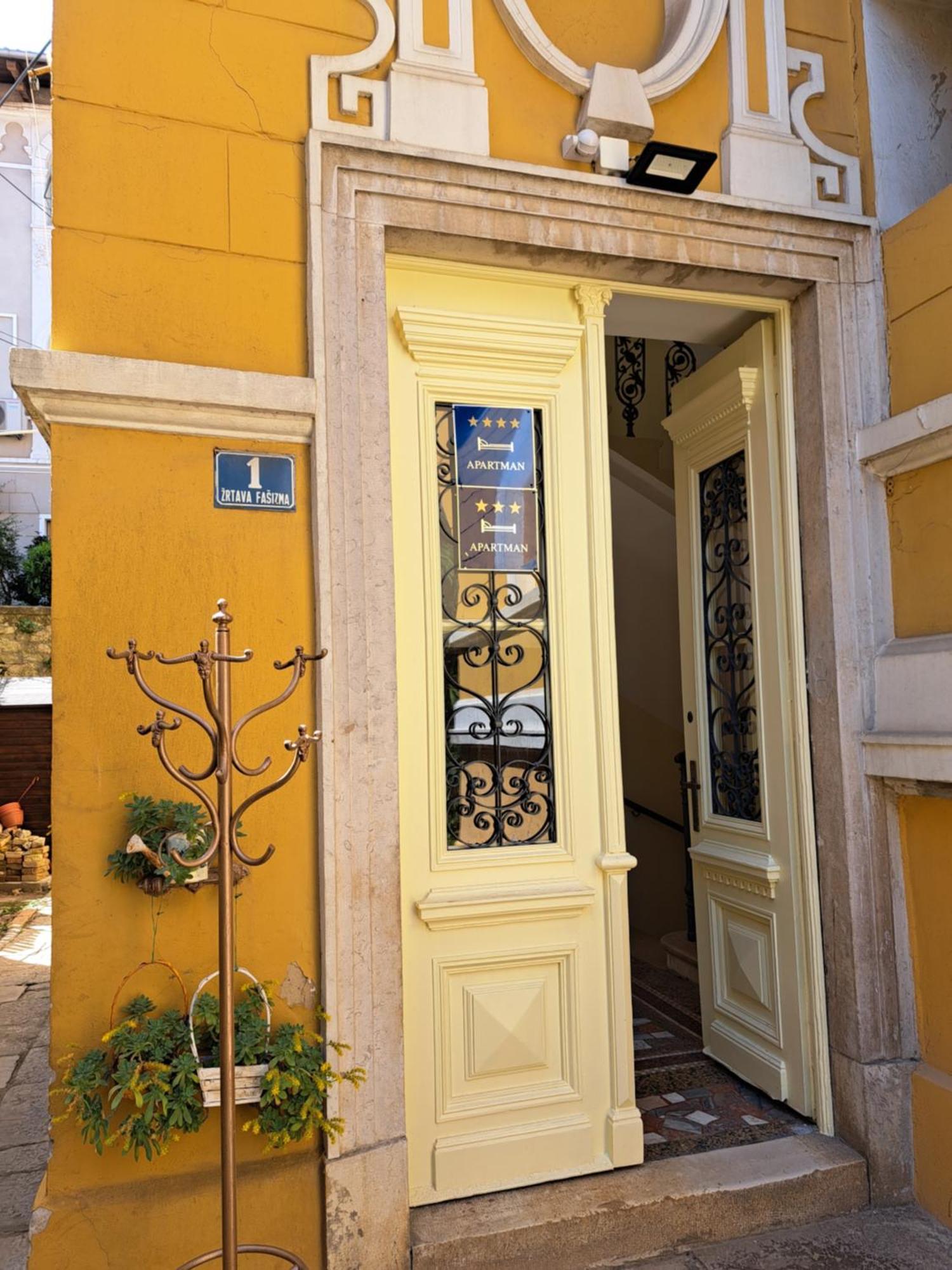 Apartman Barocco Lovran Extérieur photo